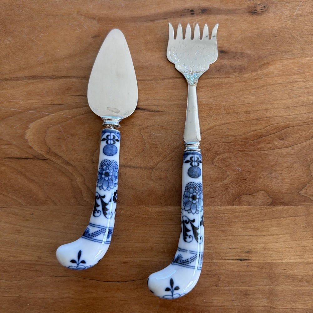 PRILL SHEFFIELD  BLUE ONION‎ PORCELAIN HANDLE 2 PIECE Fork & Cheese Spreader